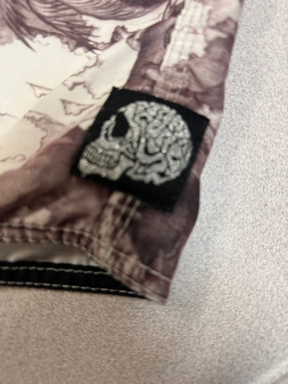 Rip Curl Skull‎ Print Board Shorts Surf Swim Trunks Mens Size 33 Made in Italy